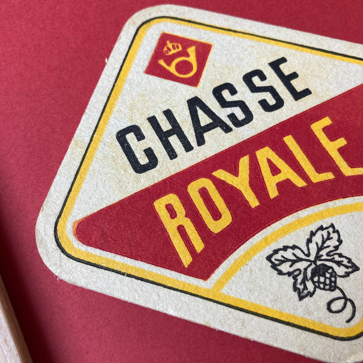 Vintage Chasse Royale Mounted Drinks Mat ~ 8 x 6"